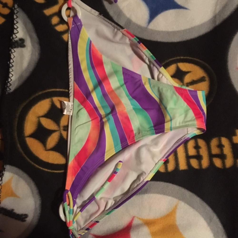 Bathing suit bottoms